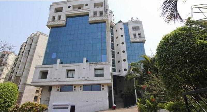 Fabhotel Savoy Suites Mumbai Airport Bombaim Exterior foto