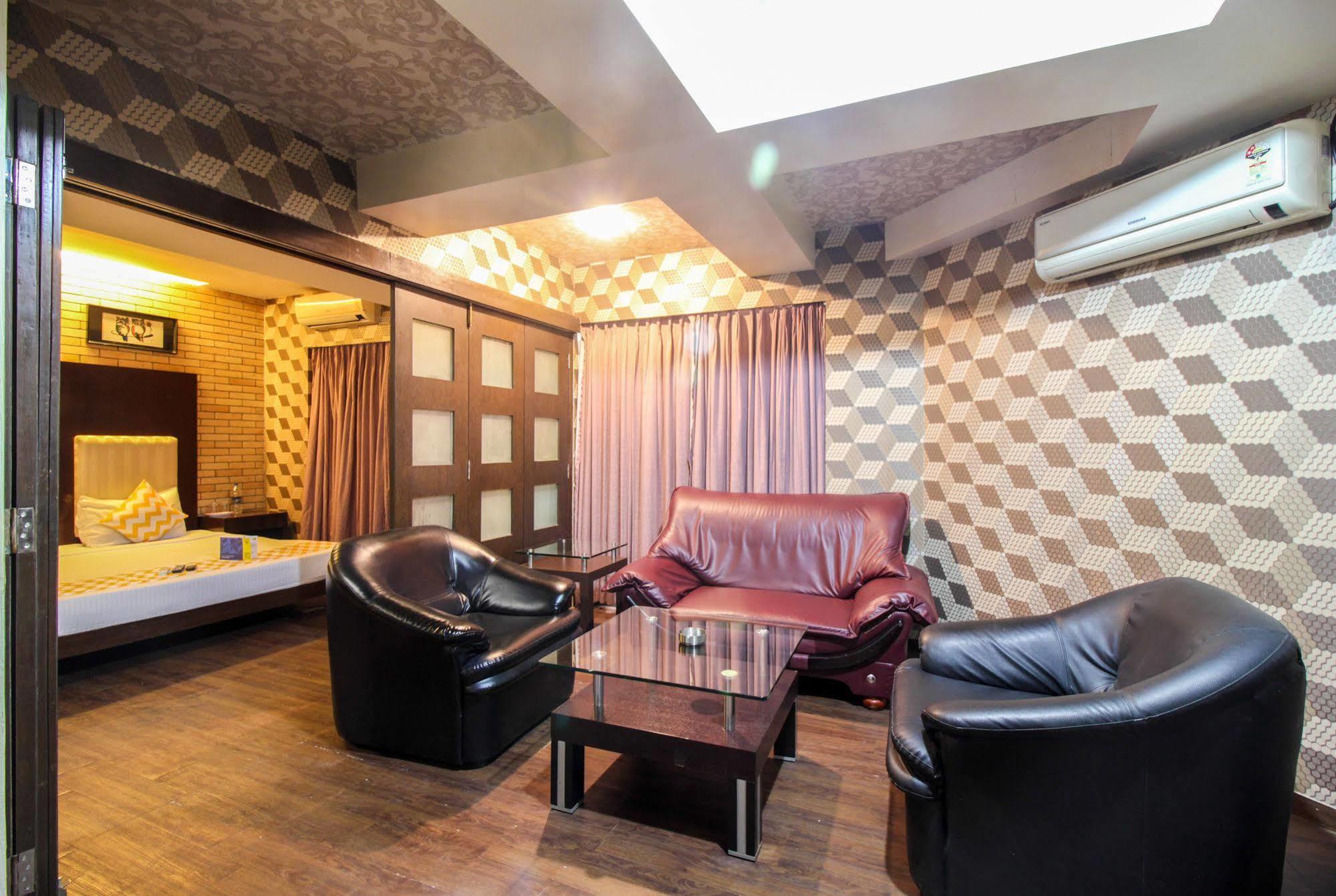 Fabhotel Savoy Suites Mumbai Airport Bombaim Exterior foto