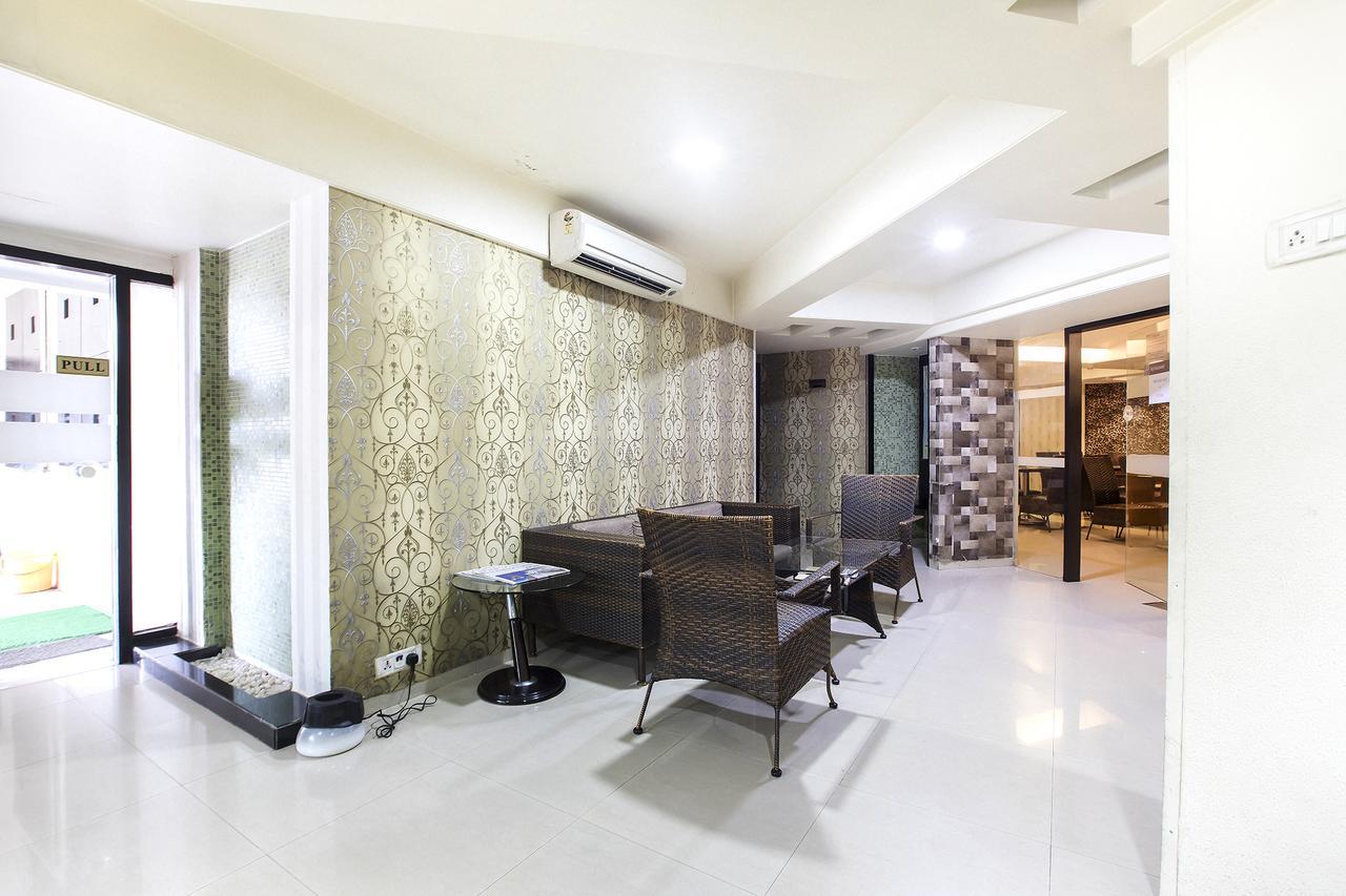 Fabhotel Savoy Suites Mumbai Airport Bombaim Exterior foto